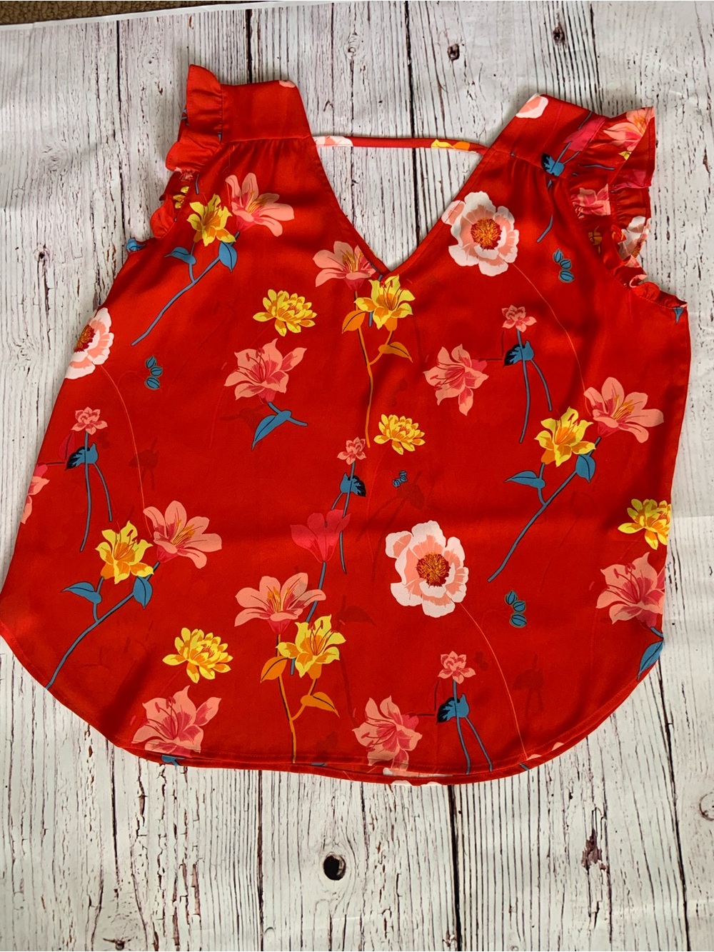 Loft Floral Red Sleeveless V-Neck Women's Top
Size Small - Picture 8 of 10